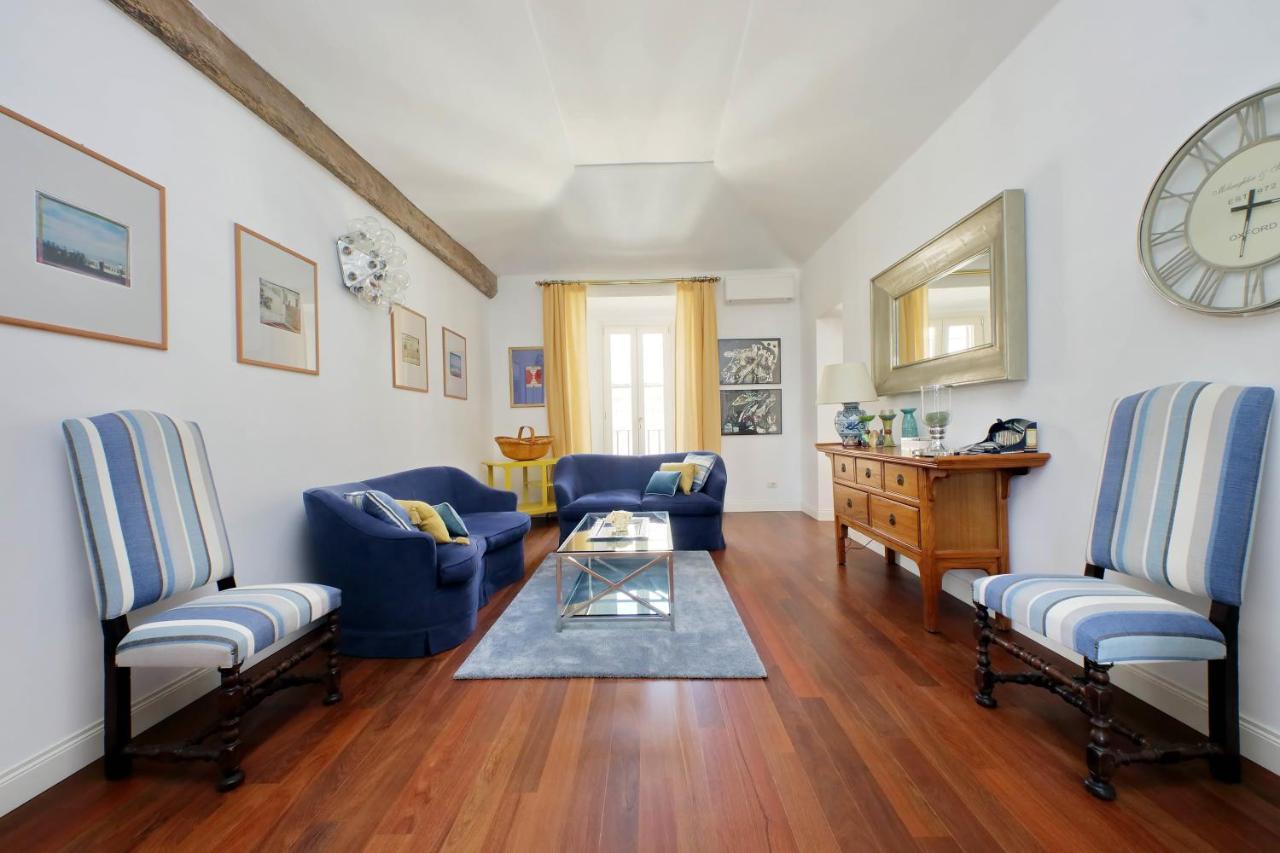 شقة Ych-Penthouse Fiammetta A Piazza Navona روما المظهر الخارجي الصورة