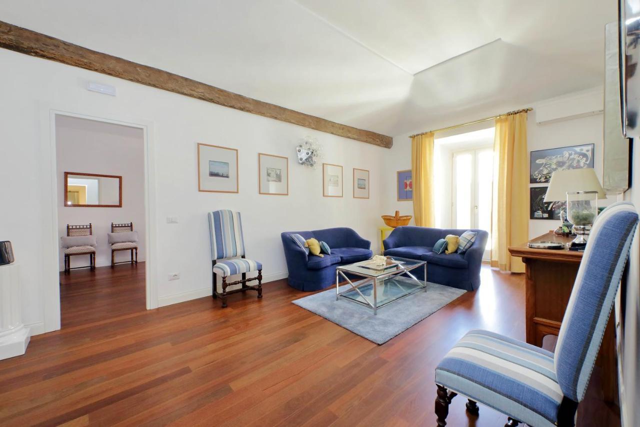 شقة Ych-Penthouse Fiammetta A Piazza Navona روما المظهر الخارجي الصورة